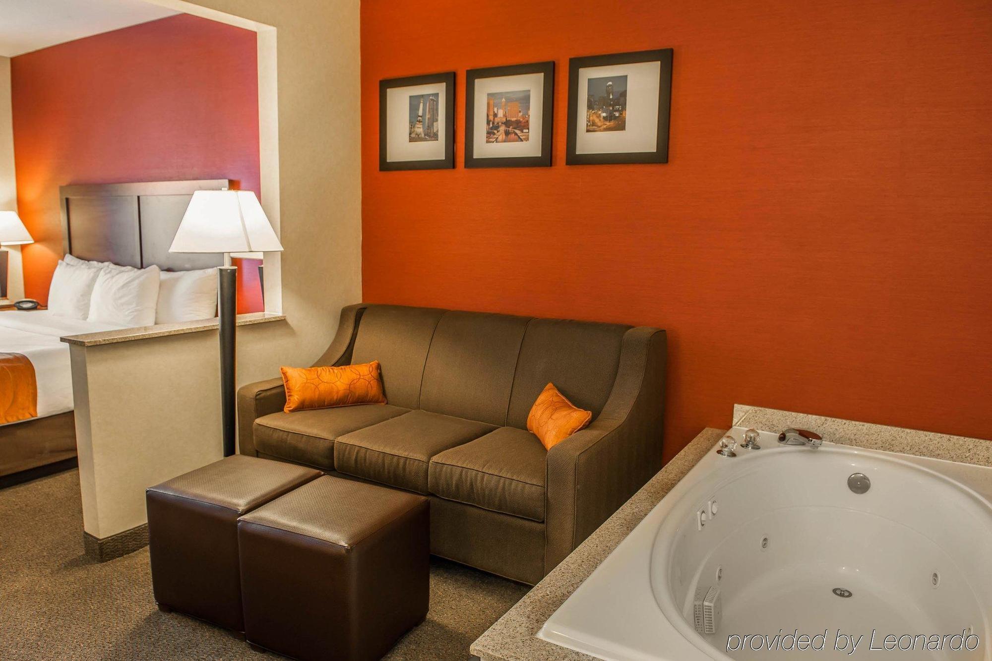 Spark By Hilton Indianapolis Northeast Fishers Exterior photo